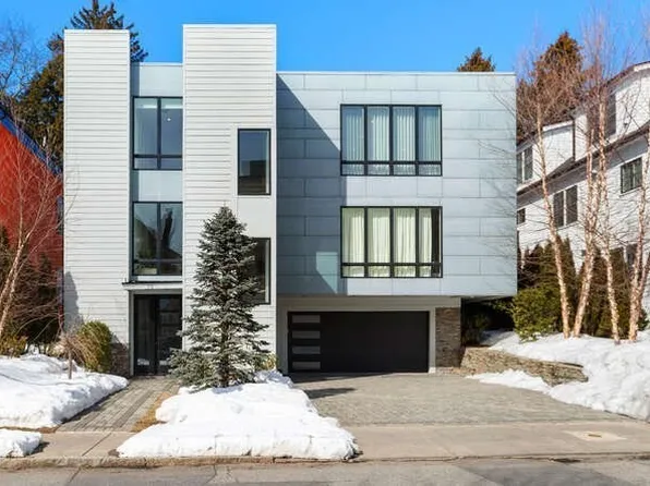 75 Greenough St #2, Brookline, MA 02445