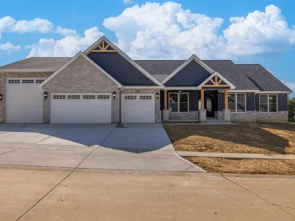 31898 Tea Olive Dr, Foristell, MO 63348