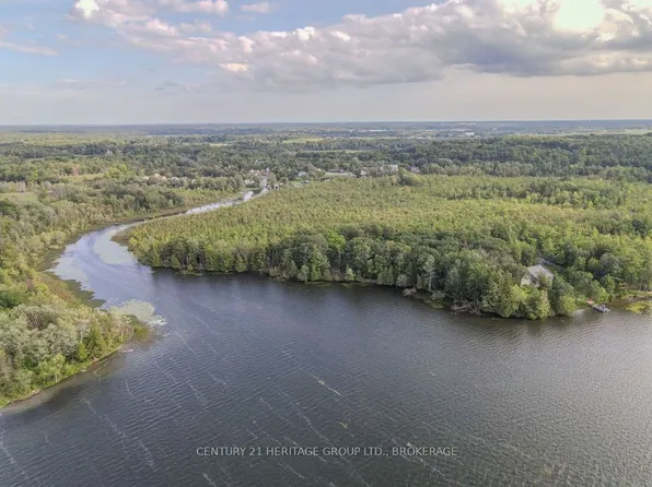 5243 Battersea Rd, South Frontenac, ON K0H 1H0