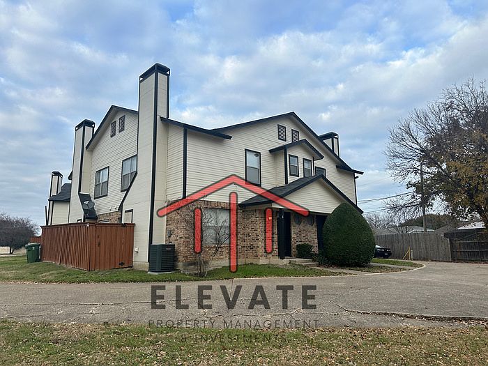 1st image of 5904 Holiday Ln APT B