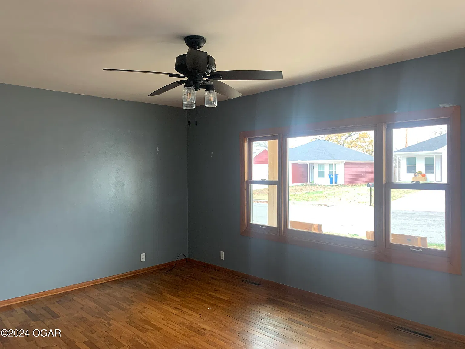 2 bed, 2.0 bath, 1200 sqft, $1,275 — Photo 3