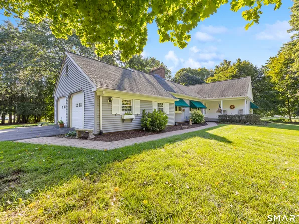98 Merwin Circle, Cheshire, CT 06410