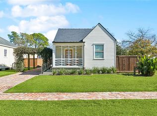 513 Athania Pkwy, Metairie, LA 70001