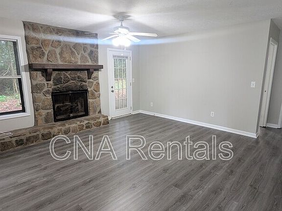 3rd image of 1459 N Diane Ct SE #A