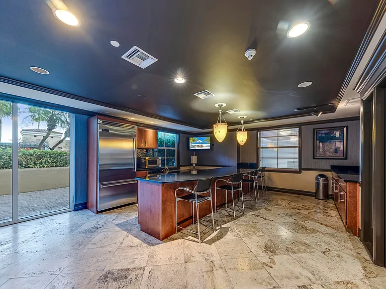 520 SE 5th Ave #2211 — Photo 49