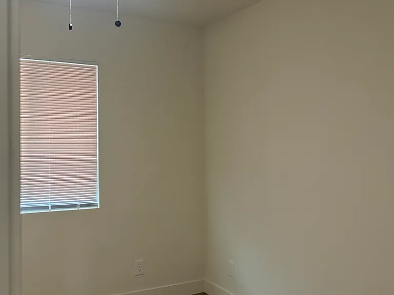 634 Theta Ave #B — Photo 1