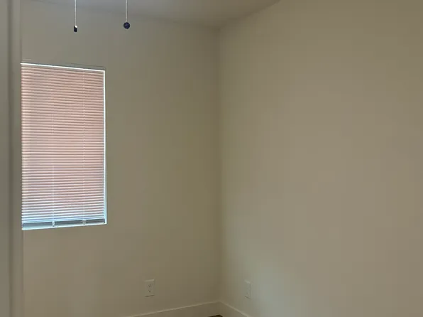634 Theta Ave #B, Porterville, CA 93257