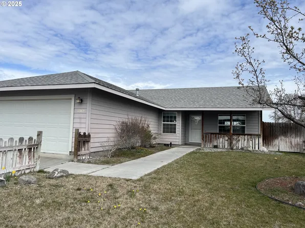 1382 SW Riverhill Dr, Hermiston, OR 97838