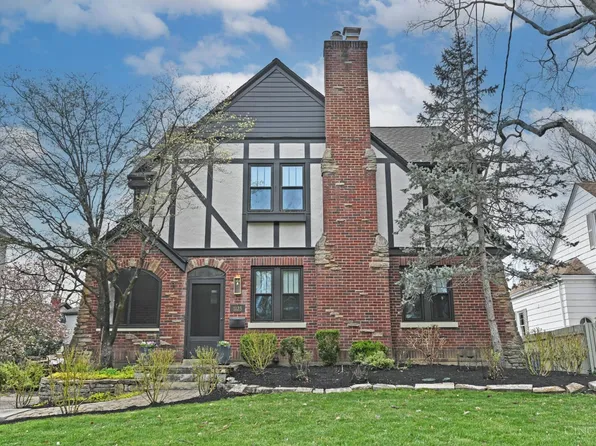 1123 Salisbury Dr, Cincinnati, OH 45226