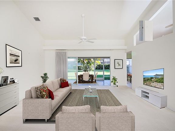 5th image of 6709 Deering Cir