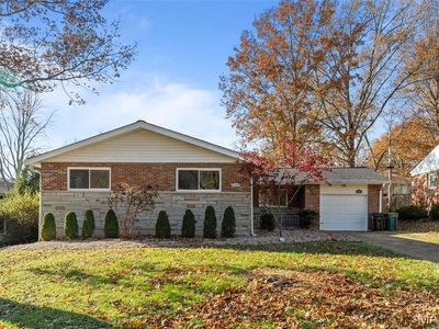 1151 N Dickson St, Saint Louis, MO, 63122