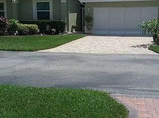 711 McCallister Ave, Sun City Center, FL 33573