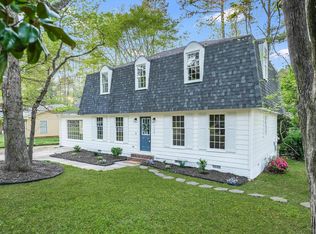 1134 Manchester Dr, Cary, NC 27511