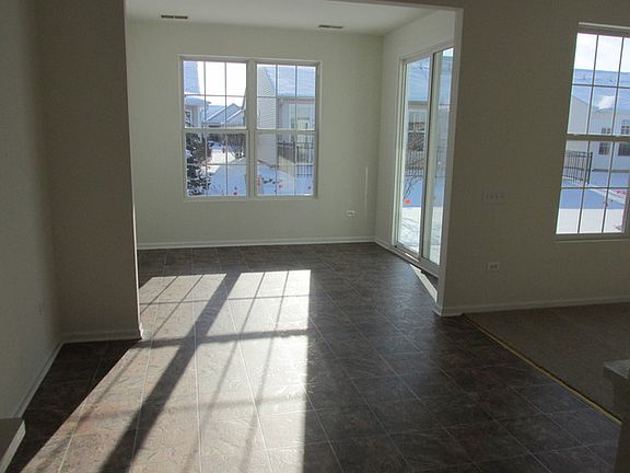 4th image of 13505 Honeysuckle Dr