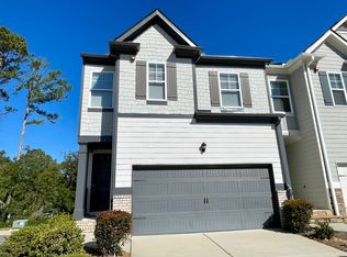 778 Woodstock Grove Dr, Woodstock, GA