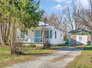 2831 W Latoka St, Springfield, MO 65807
