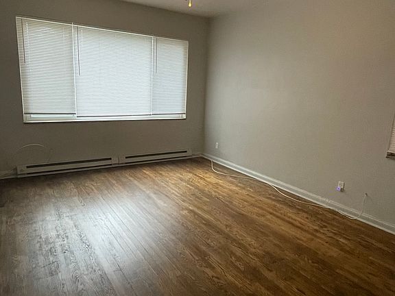 4th image of 4405 Nebraska Ave APT 2
