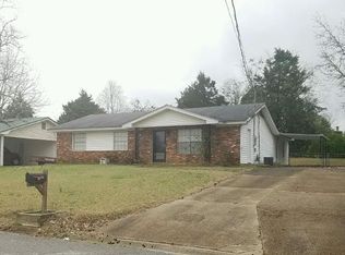 1613 Chickasaw Ave, Demopolis, AL 36732