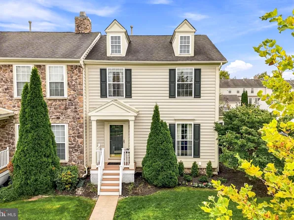 230 Kulp Dr, Perkasie, PA 18944