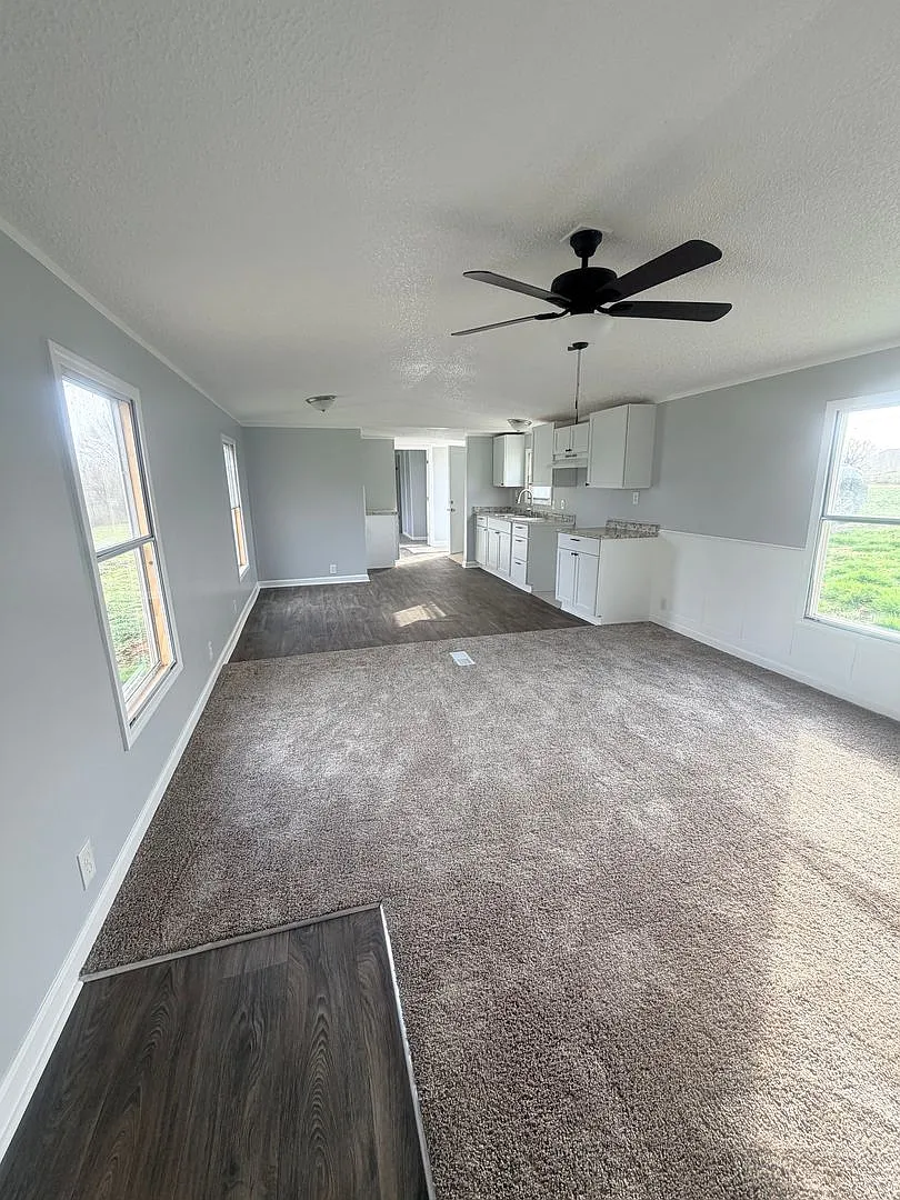 Cypress Break Mobile Home Rental Available Now — Photo 4