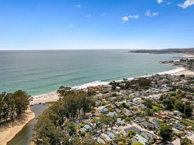 22735 E Cliff Dr, Santa Cruz, CA, 95062