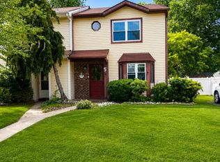 5 Stanley Ave, Dayton, NJ 08810