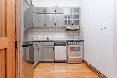 Rented by MySpaceNYC