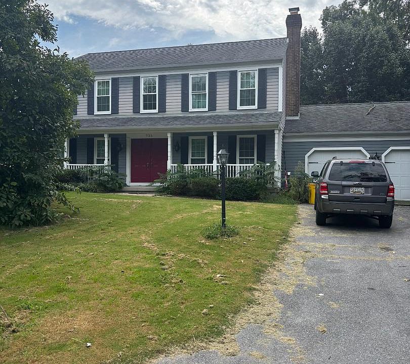 1st image of 735 Evergreen Rd
