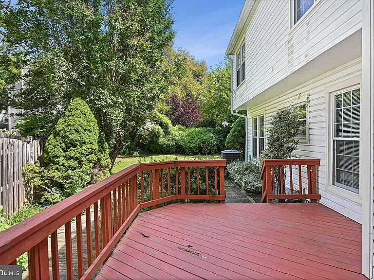 13345 Point Rider Ln — Photo 39