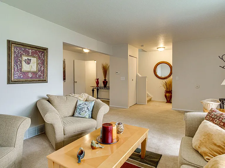 Briarcliffe Apartments & Townhomes — Photo 28
