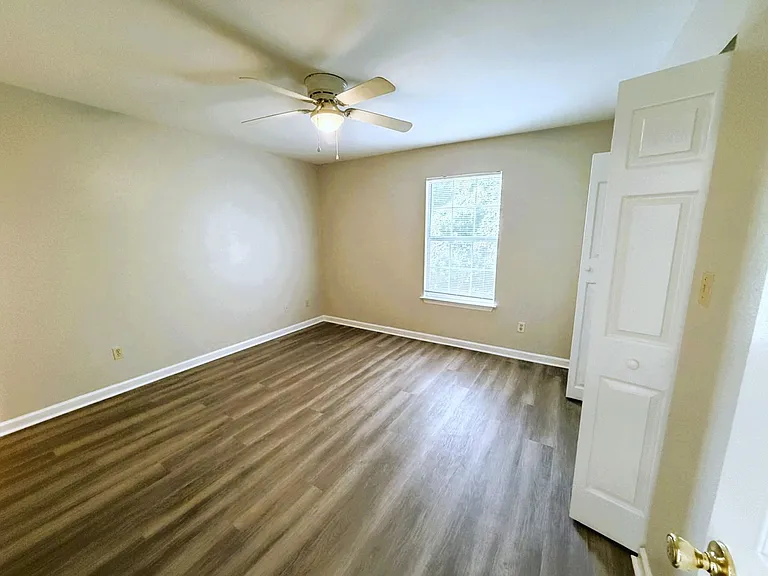 2708 Tess Cir — Photo 15