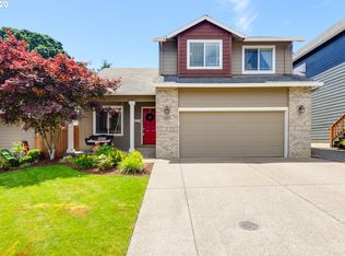 237 SW Oliver Ct, Dundee, OR 97115