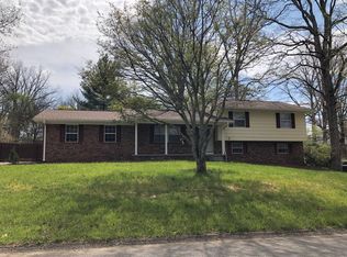 2410 Dowler Cir, Signal Mountain, TN 37377
