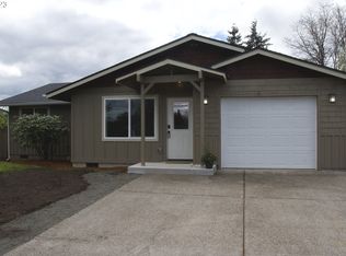 25168 E Bolton Rd, Veneta, OR 97487