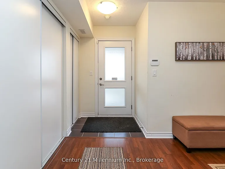 2 Brandy Lane Dr #304 — Photo 7
