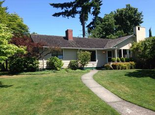 8000 Fairway Dr NE, Seattle, WA 98115