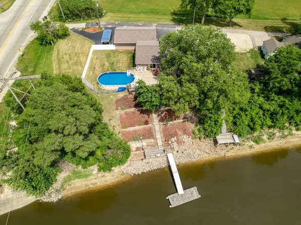 10444 Rock Ln, Roscoe, IL 61073