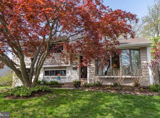 136 Paul Rd, Morrisville, PA 19067