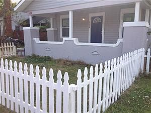 2nd image of 554 Flint St