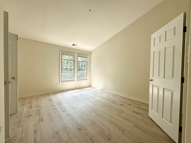 10175 Treble Ct — Photo 25