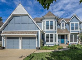 12838 Barton St, Overland Park, KS 66213