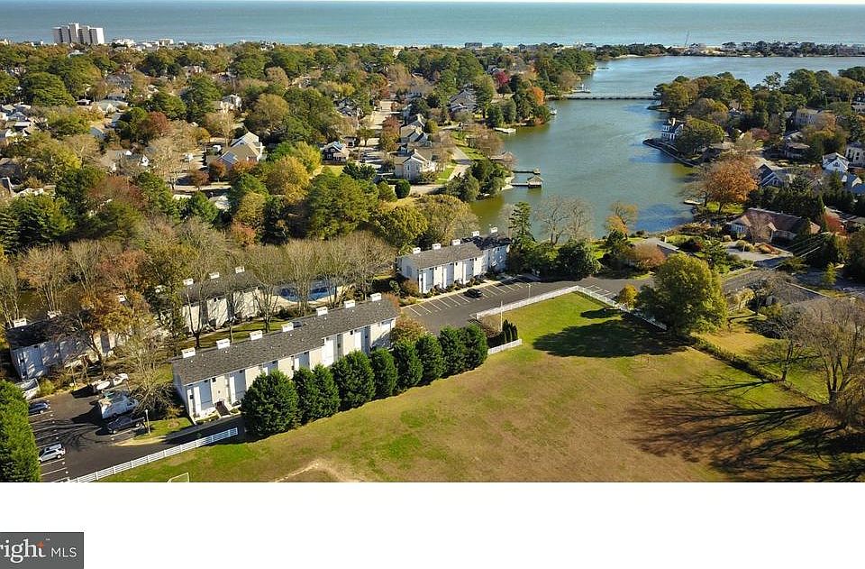 1st image of 24 Newbold Sq
