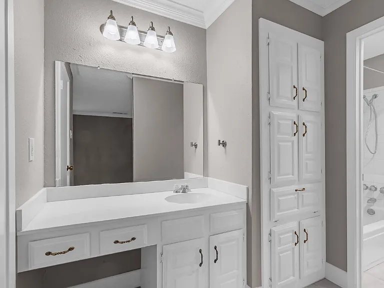1906 Arvada Dr — Photo 21