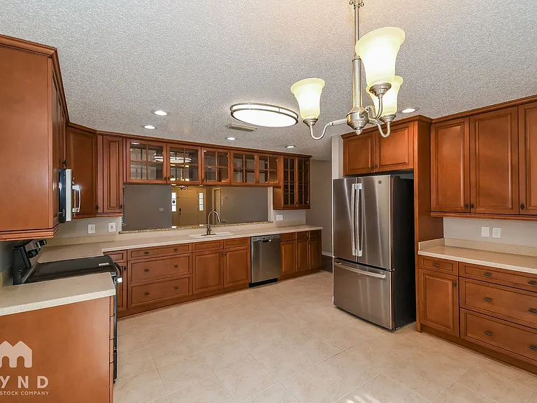 5464 Spring Brook Rd — Photo 4