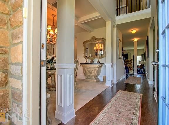 2nd image of 517 Fall Creek Ct