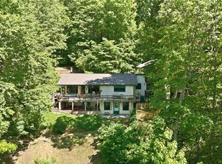46 Spartan Ln, Rabun Gap, GA 30568