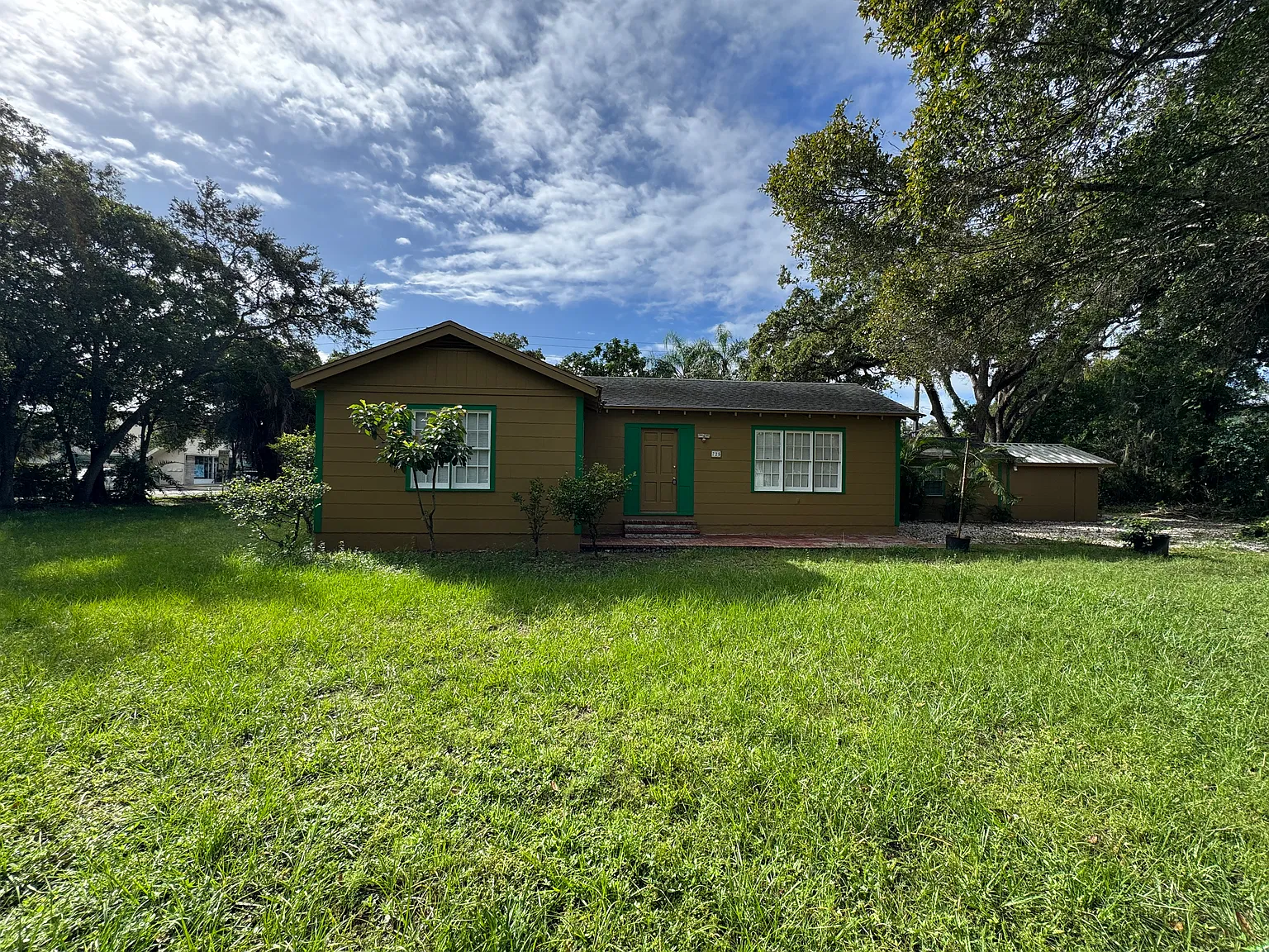3 bed, 1151 sqft, $3,500 — Photo 3