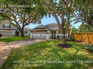 2215 Thistlewood Ct, Grapevine, TX 76051