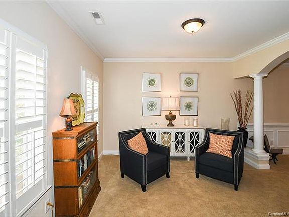 4th image of 1526 Squirrel Lake Ct
