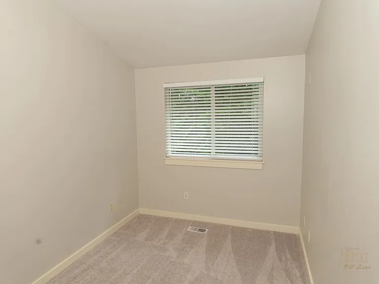 21616 9th Ave SE #C106 — Photo 11